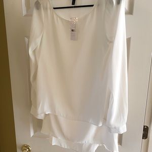 NEW Flowy White House Black Market blouse white chiffon Sm.0